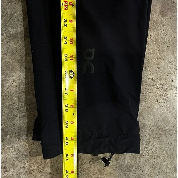 ON Cloud Running Active Pants Performance Joggers Black Men's Large - Picture 12 of 14